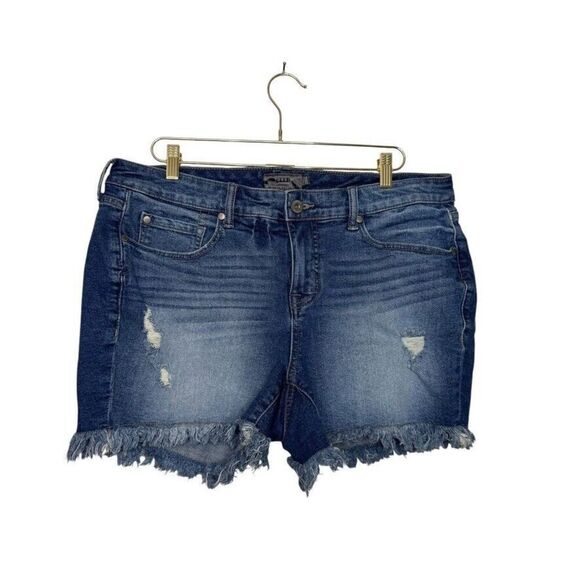 Torrid Med Blue Distressed Cut Off Raw Edge Stretch Shorts Plus Women's 16 - Picture 1 of 6